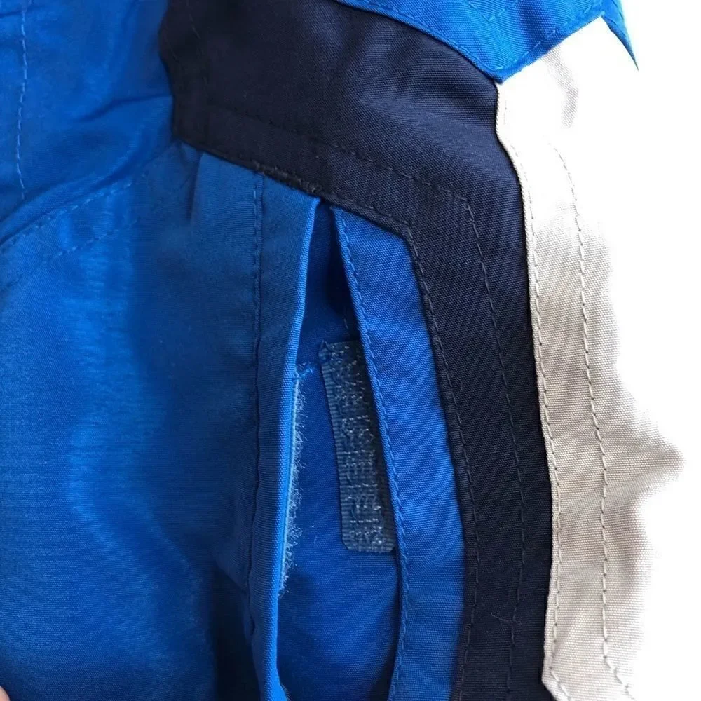Blue winter coat size 12 months with removable hood